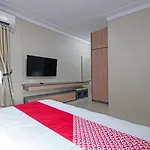 Oyo 91681 Raysa Homestay