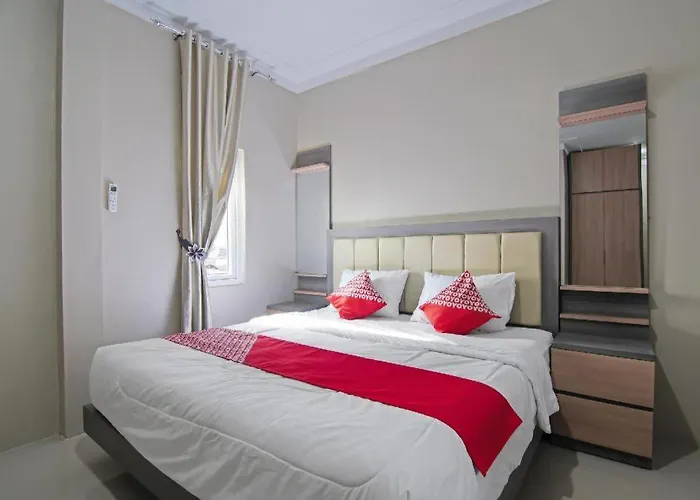 Oyo 91681 Raysa Homestay