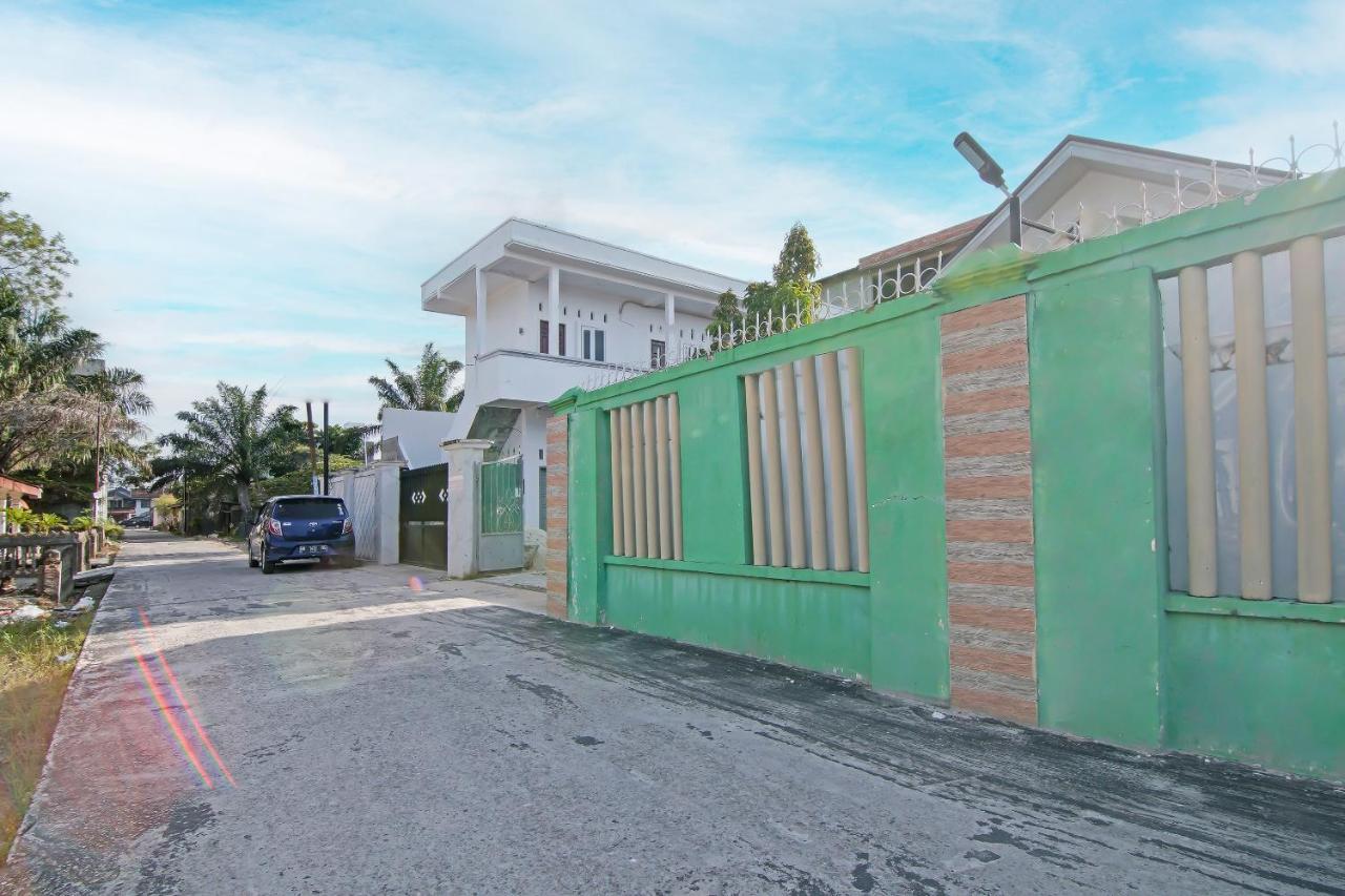 Oyo 91681 Raysa Hotel